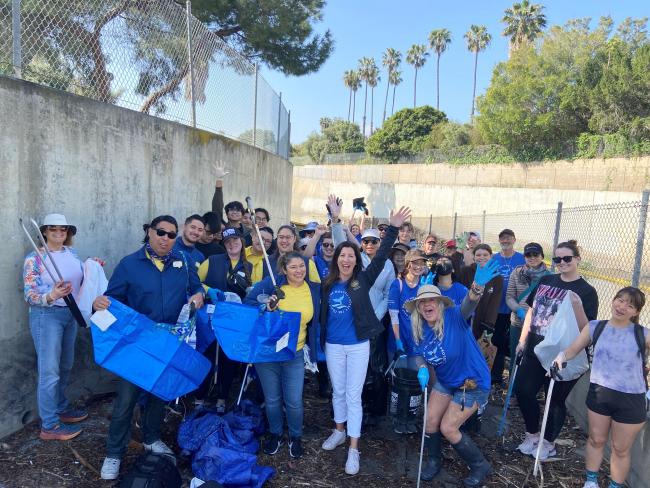 Assemblywoman Petrie-Norris and Volunteers