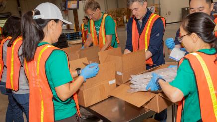 Hunger Action Month Volunteer Event