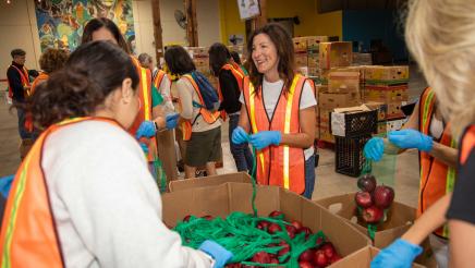 Hunger Action Month Volunteer Event