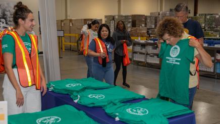 Hunger Action Month Volunteer Event