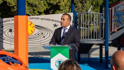 Sweet Shade Park Universal Playground Grand Opening