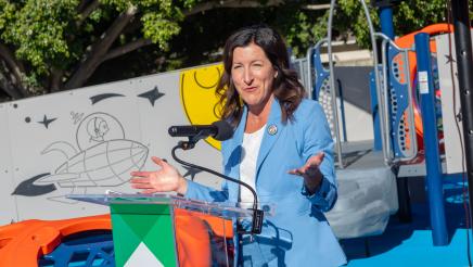 Sweet Shade Park Universal Playground Grand Opening